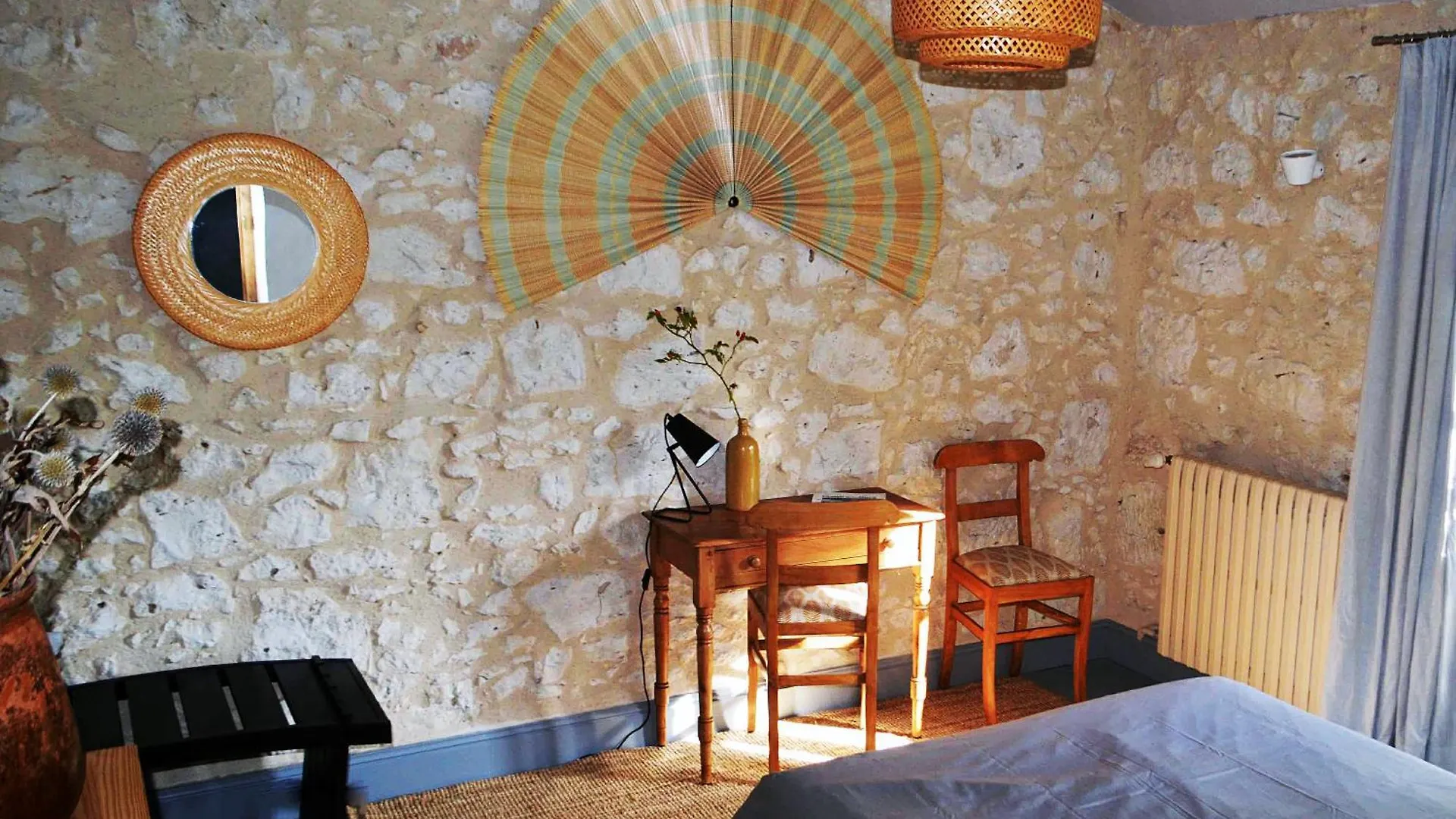 Bed & Breakfast La Chambre Des Marronniers La Romieu